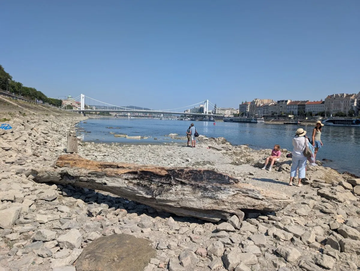 Buda bank of the Danube, with Elisabeth Bridge visible in the distance