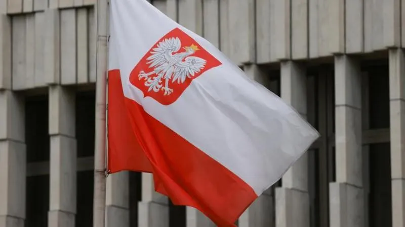 Poland’s population fell by 165,000 people over the year