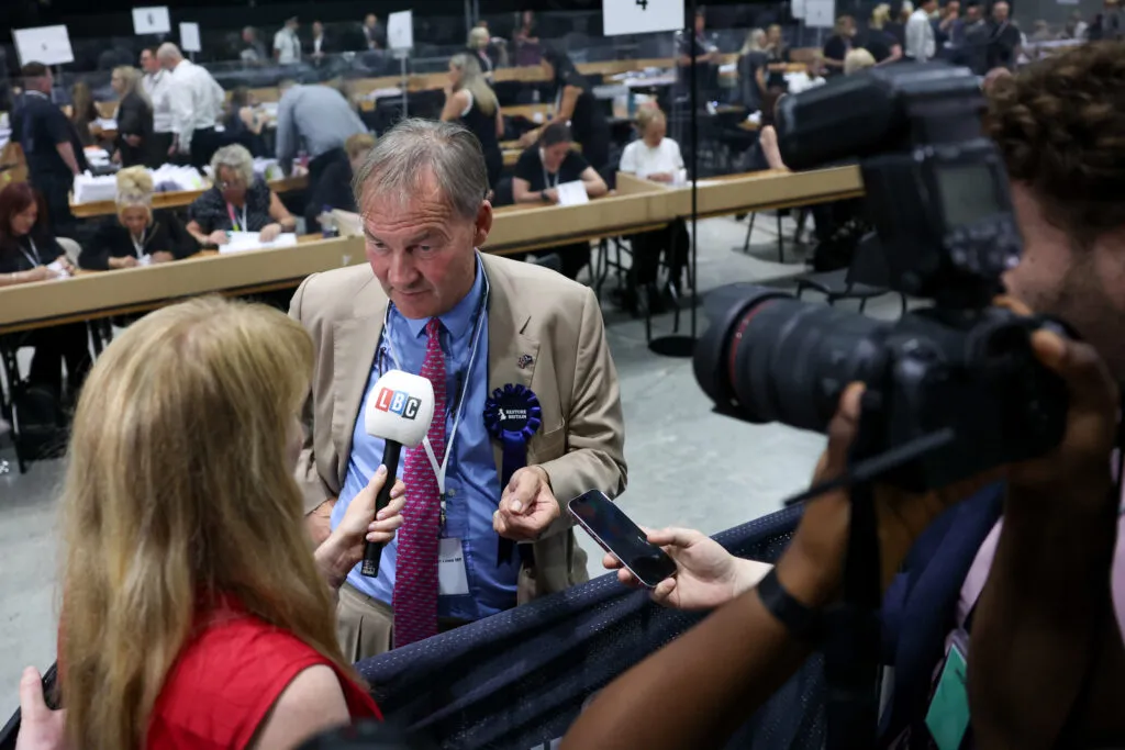 Farage scuppers hopes of a united British right, demanding Lowe sack controversial aide
