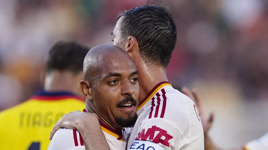'Golden Rooster' Malen again the star of AS Roma, De Roon makes his debut