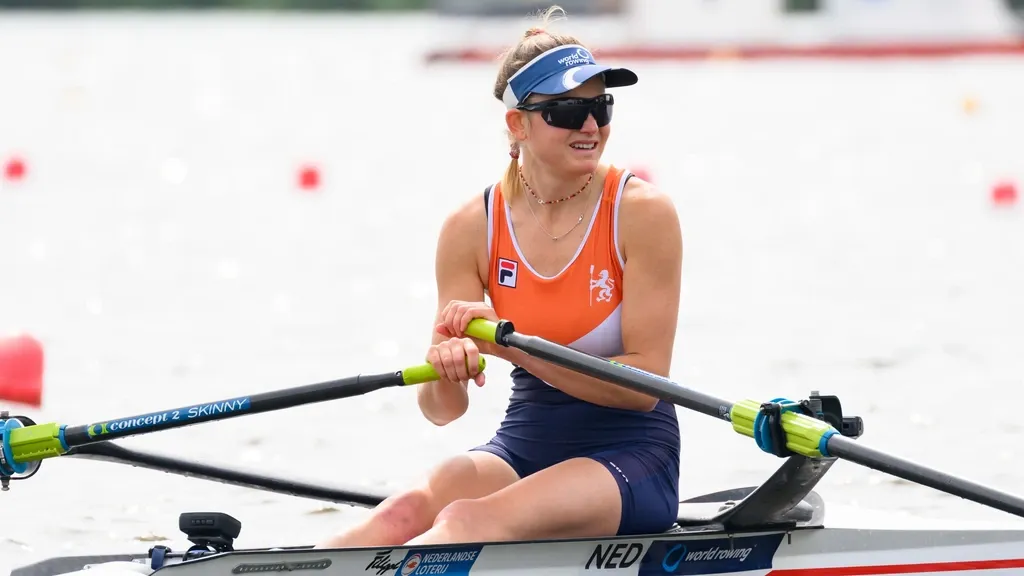 Sculler Kettler wins silver at European Championships most rowers skipped