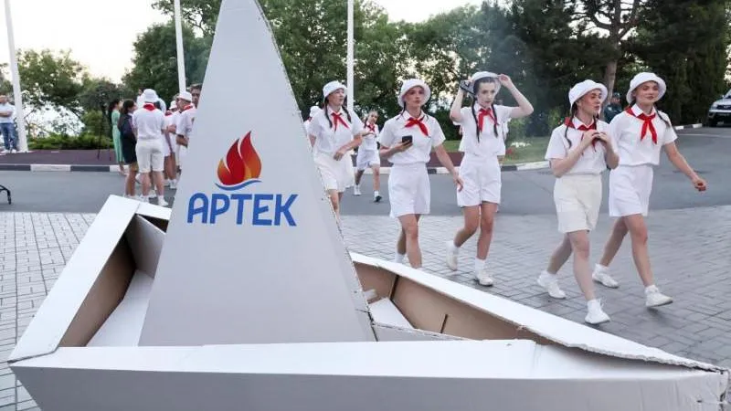 Australia puts “Orlyonok” and “Artek” on sanctions lists — another politicized step